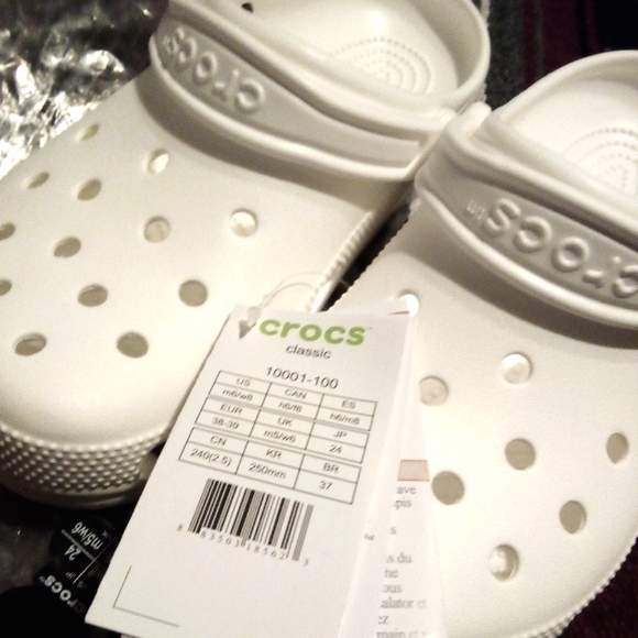 Crocs Classic clogs white M6 W8 Brand New In package - Picture 5 of 11